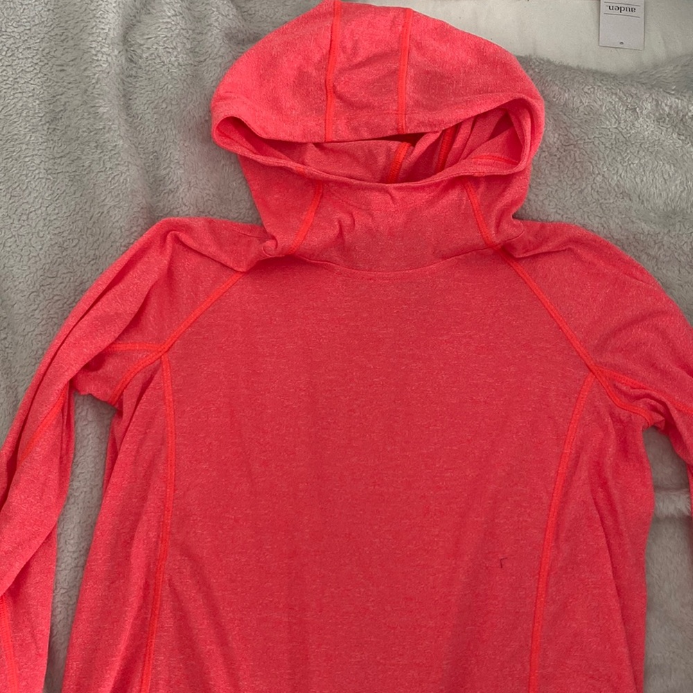 underarmour bright pink workout long sleeve